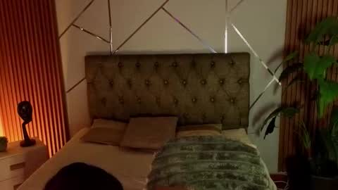 Sophy  online show from 02-19-26, 07:54