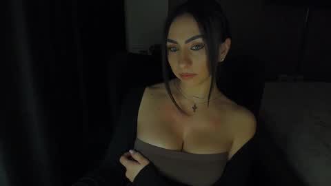 Snapshot of soraya26 chatting on 03-20-26, 01:21 Soraya online show from 03-20-26, 01:21