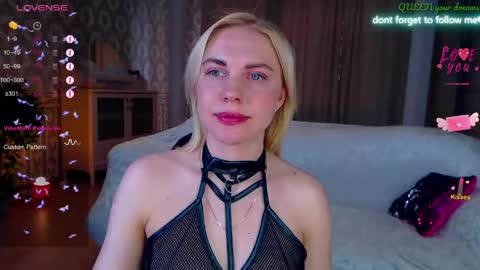 Lisa online show from 04-15-26, 04:08