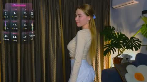 Snapshot of soul_trace chatting on 11-20-25, 02:39 Adalinda online show from 11-20-25, 02:39