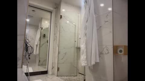 Litchie69 online show from 10-22-25, 11:59