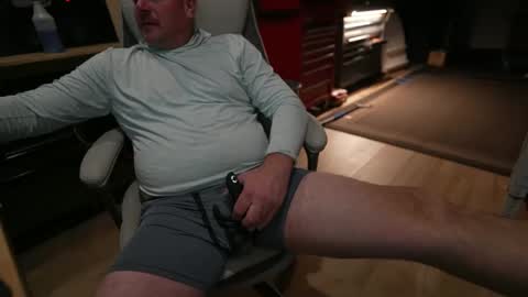 Snapshot of soundfreqnj chatting on 11-01-25, 04:58 soundfreqnj online show from 11-01-25, 04:58