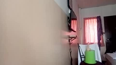 Candy   online show from 09-17-25, 05:53