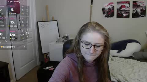 Snapshot of southerbunny chatting on 01-06-25, 10:35 Bunnydathug online show from 01-06-25, 10:35