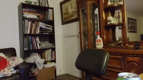 Southernblueyes online show from 07-14-26, 12:46