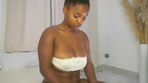 Snapshot of sow_fitt chatting on 12-24-24, 09:44 sow_fitt online show from 12-24-24, 09:44