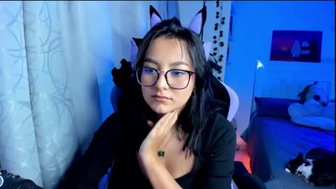 Lili online show from 12-11-24, 10:27