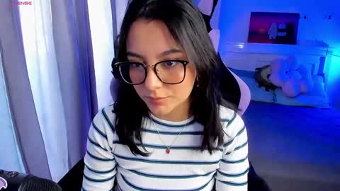 Lili online show from 01-18-25, 07:15