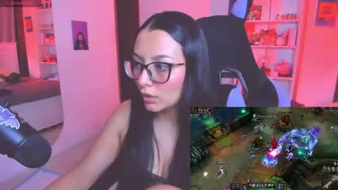 Snapshot of soy___lili chatting on 07-12-26, 12:56 Lili online show from 07-12-26, 12:56