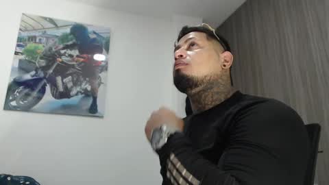 Snapshot of soy_apolo chatting on 09-11-25, 03:17 soy_apolo online show from 09-11-25, 03:17