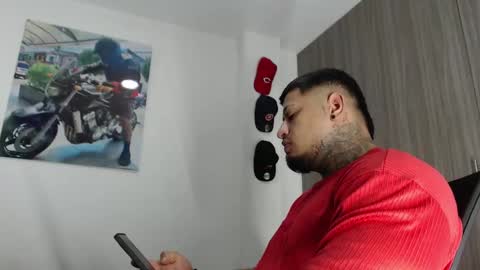 Snapshot of soy_apolo chatting on 09-15-25, 02:11 soy_apolo online show from 09-15-25, 02:11