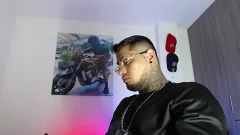 Snapshot of soy_apolo chatting on 01-12-26, 08:36 soy_apolo online show from 01-12-26, 08:36