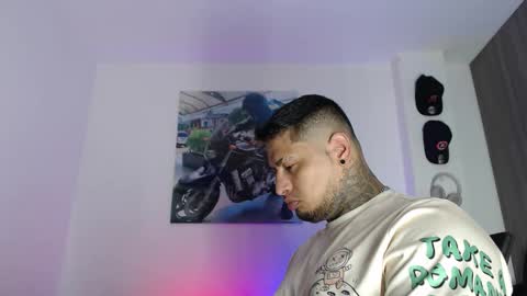 Snapshot of soy_apolo chatting on 01-17-26, 02:16 soy_apolo online show from 01-17-26, 02:16