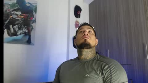 Snapshot of soy_apolo chatting on 02-22-26, 04:02 soy_apolo online show from 02-22-26, 04:02