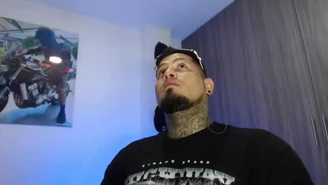 Snapshot of soy_apolo chatting on 03-04-26, 01:11 soy_apolo online show from 03-04-26, 01:11