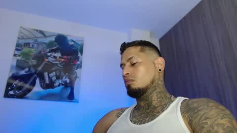Snapshot of soy_apolo chatting on 03-19-26, 02:04 soy_apolo online show from 03-19-26, 02:04
