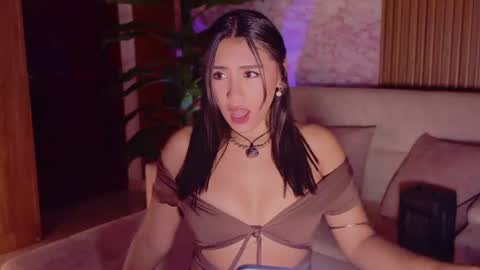 Snapshot of soy_daniela1 chatting on 07-09-26, 02:48 Daniela online show from 07-09-26, 02:48