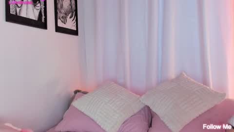 Snapshot of soy_iris chatting on 01-17-25, 11:51 Irisita online show from 01-17-25, 11:51