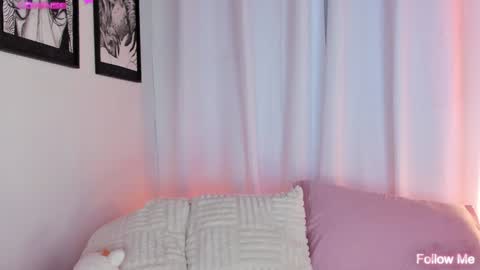 Snapshot of soy_iris chatting on 01-25-25, 02:26 Irisita online show from 01-25-25, 02:26