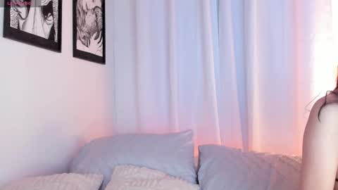 Snapshot of soy_iris chatting on 02-10-25, 11:34 Irisita online show from 02-10-25, 11:34