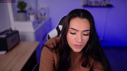 Luisa    online show from 09-08-25, 11:04