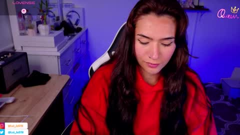 Luisa    online show from 02-15-26, 02:08