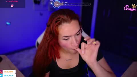 Snapshot of soyabby_ chatting on 06-14-26, 01:03 Luisa online show from 06-14-26, 01:03