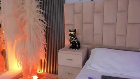 Camila Ortiz online show from 02-24-26, 09:57