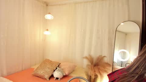      25  online show from 05-03-26, 11:22