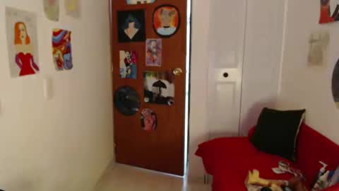 Nana Bela  online show from 09-14-25, 03:27