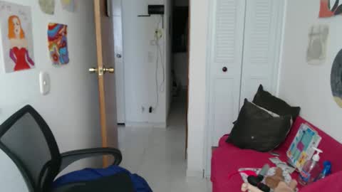 Nana Bela  online show from 10-16-25, 03:13