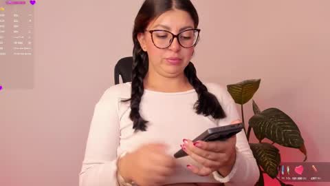 Snapshot of soysamicita_ chatting on 01-07-25, 10:54 Sami Diaz online show from 01-07-25, 10:54