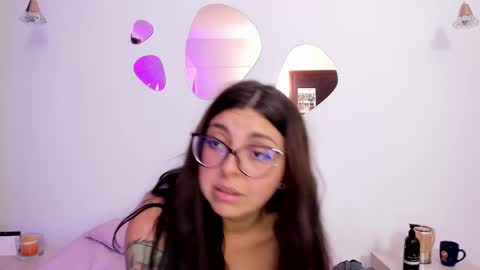 Snapshot of soysamicita_ chatting on 02-14-25, 01:13 Sami Diaz online show from 02-14-25, 01:13