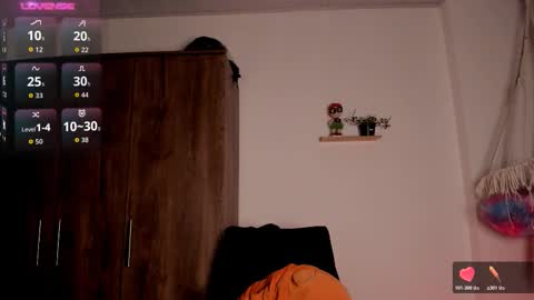 Snapshot of soysamicita_ chatting on 02-04-26, 08:31 Sami Diaz online show from 02-04-26, 08:31