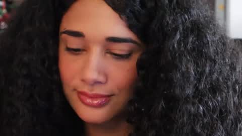 You want to talk to me more personal follow me in My Channel VIP  50 the discount       online show from 01-07-25, 08:10