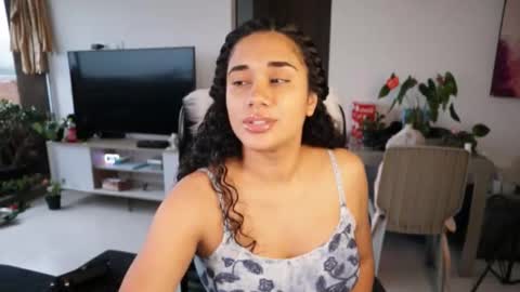 You want to talk to me more personal follow me in My Channel VIP  50 the discount       online show from 10-22-25, 10:09