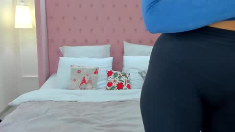 Julia online show from 01-19-25, 06:10