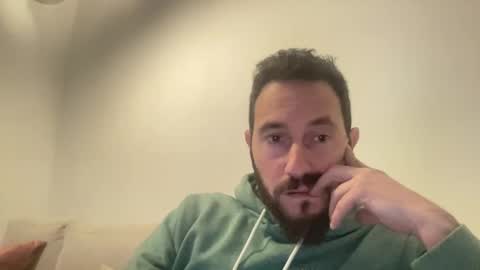 spainmenhot69 online show from 12-27-24, 03:37
