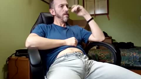 Manu  online show from 12-04-25, 03:32