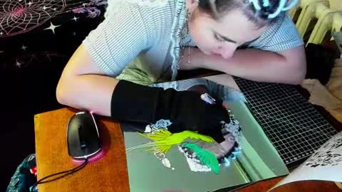 Snapshot of spanking_girls chatting on 01-15-25, 10:46 Evgenia online show from 01-15-25, 10:46