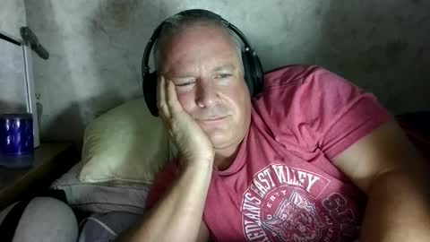 Slave online show from 10-20-25, 11:21