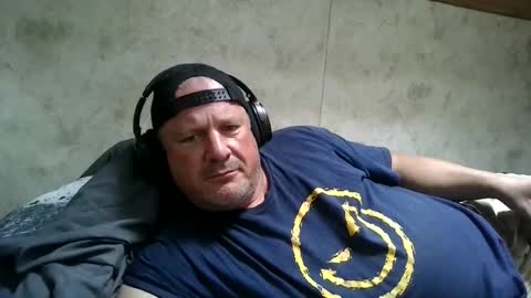 Slave online show from 04-10-26, 04:33