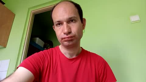 Snapshot of sparei7 chatting on 04-21-26, 09:59 Snaiky online show from 04-21-26, 09:59