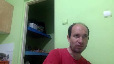 Snapshot of sparei7 chatting on 04-23-26, 10:23 Snaiky online show from 04-23-26, 10:23