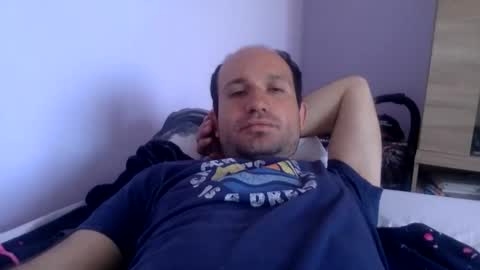 Snapshot of sparei7 chatting on 04-24-26, 02:08 Snaiky online show from 04-24-26, 02:08