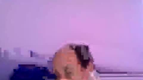 Snapshot of sparei7 chatting on 05-16-26, 06:21 Snaiky online show from 05-16-26, 06:21