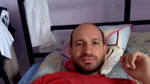 Snapshot of sparei7 chatting on 05-28-26, 09:17 Snaiky online show from 05-28-26, 09:17