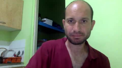 Snapshot of sparei7 chatting on 07-07-26, 10:14 Snaiky online show from 07-07-26, 10:14