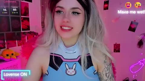  SparkleMona  online show from 02-20-25, 11:09