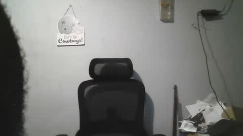 Snapshot of sparkles859037 chatting on 03-01-26, 07:43 sparkles859037 online show from 03-01-26, 07:43